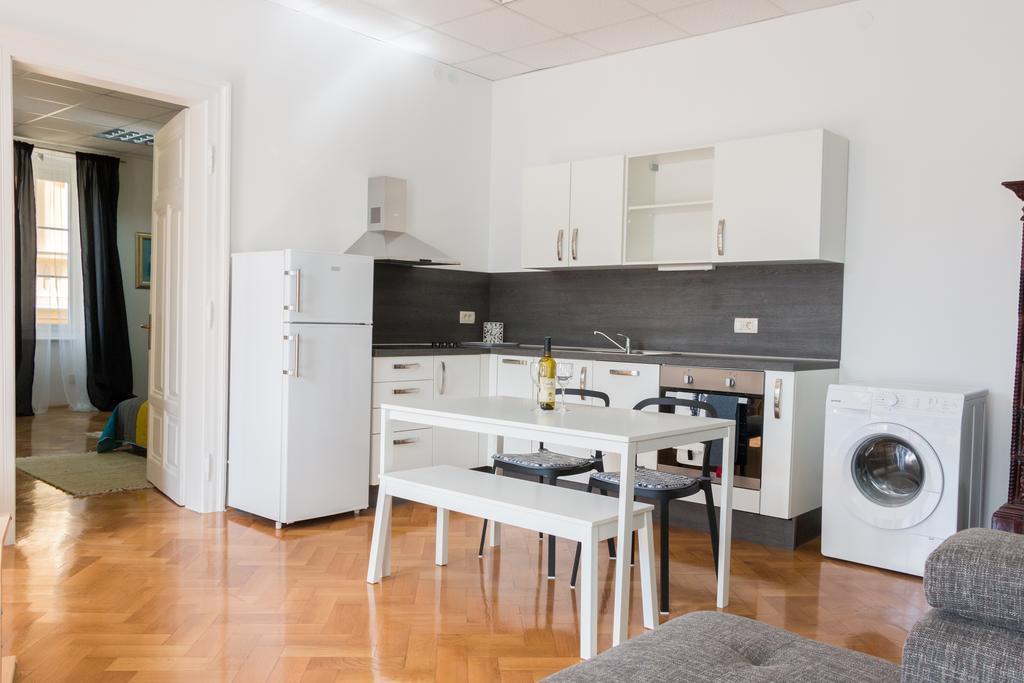 Sunny Apartment Anamaria 奥帕提亚 外观 照片